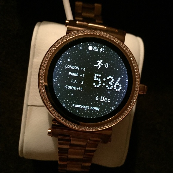 mark kors smartwatch